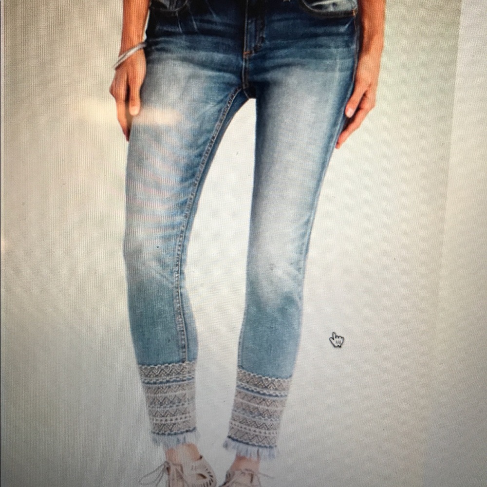 Miss Me Embroidered Jeans